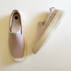 Cariuma Rose Knit Pink IBI Slip On Sneakers